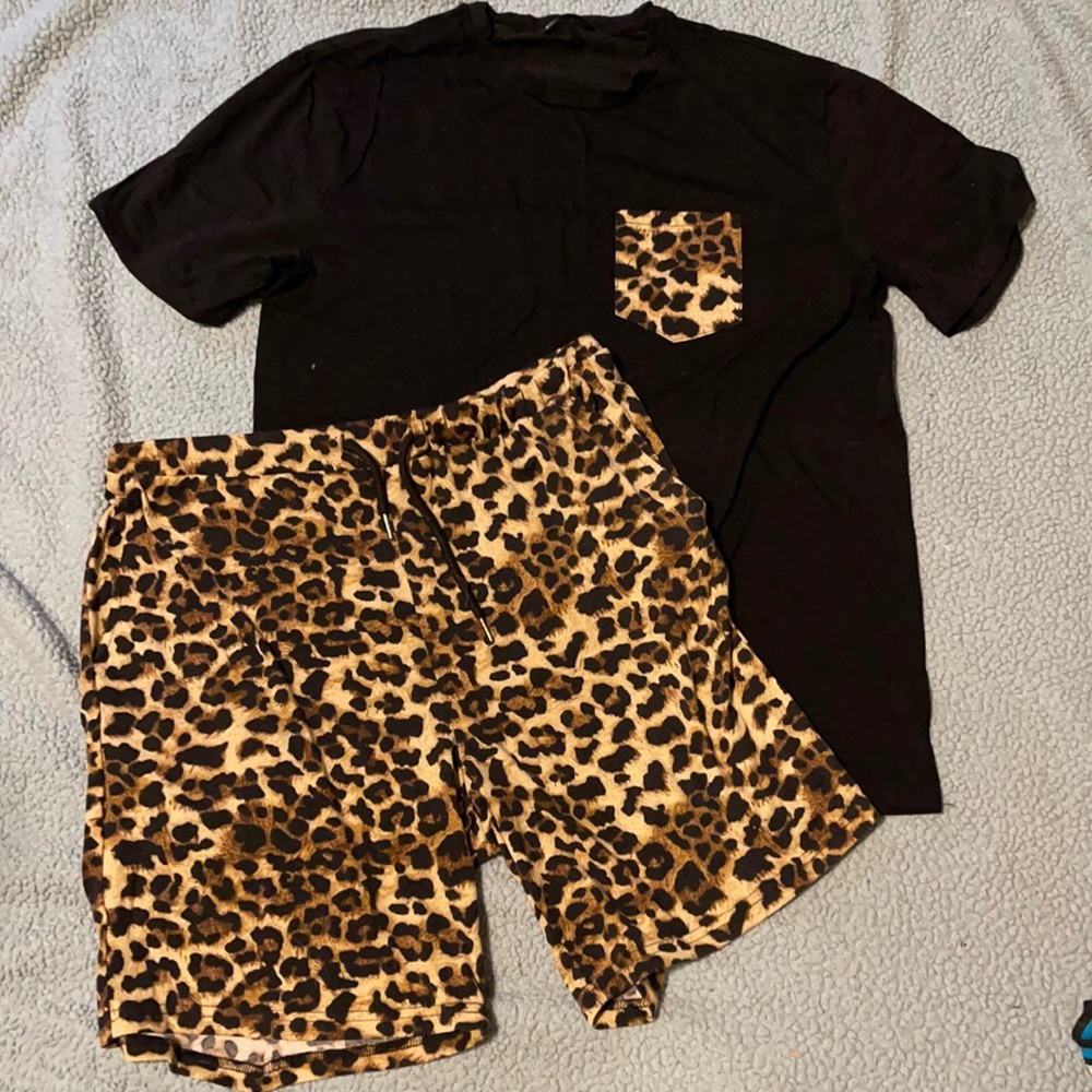 MENS cheetah matching set